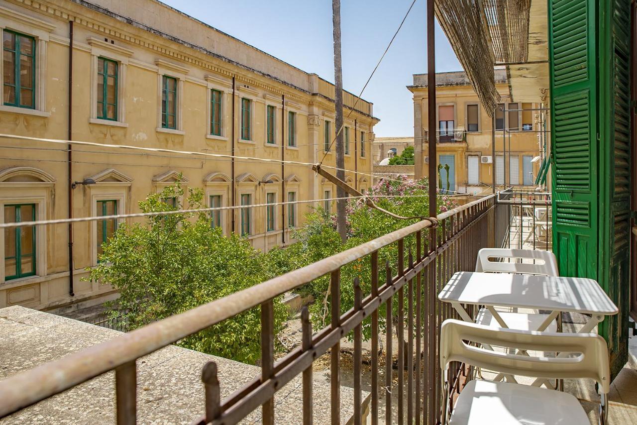 Cavour Apartments By Wonderful Italy Noto Ngoại thất bức ảnh